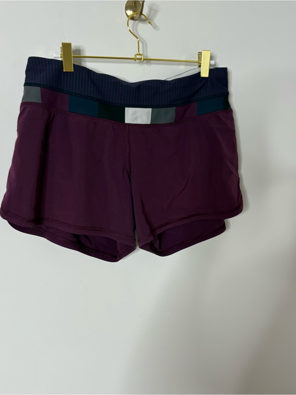 Lululemon Groovy Run Short View 4
